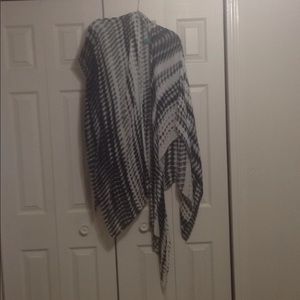 FabFitFun Michael Stars Kimono Wrap